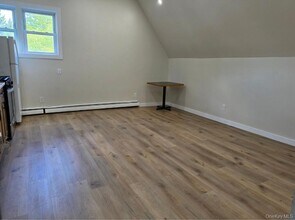 Building Photo - 534 NY-32