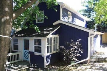 Foto principal - 405-409 S Aurora St