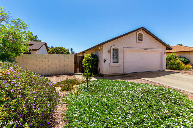 Building Photo - 3709 W Carol Ann Way