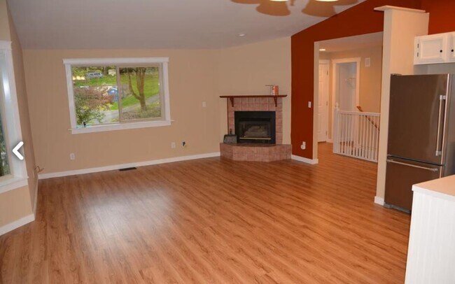 Foto del edificio - 1143 Euclid Ave