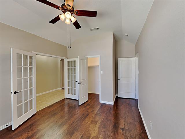 Building Photo - 7409 Errandale Dr