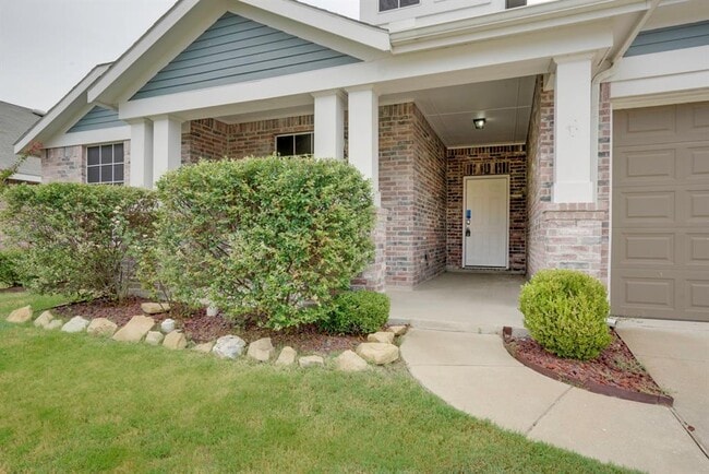 Building Photo - 2006 Enchanted Rock Dr
