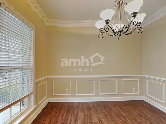 Foto del edificio - 1710 Springfield Village Ct