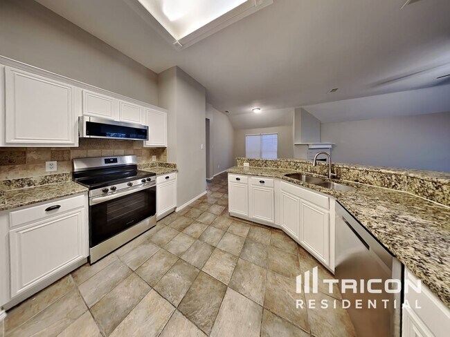 Foto del edificio - 834 San Jacinto Dr