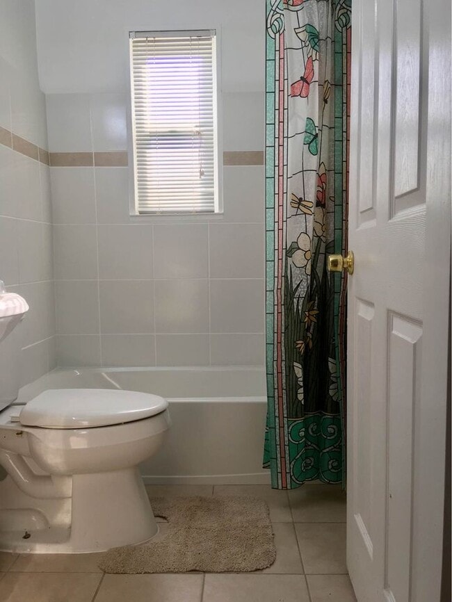 Building Photo - 5368 Chillum Pl NE