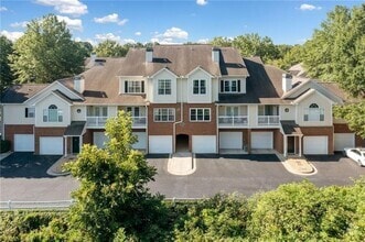 Building Photo - 106 Spring Heights Ln
