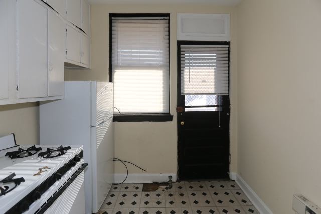 Foto del edificio - 4411 N Wolcott Ave