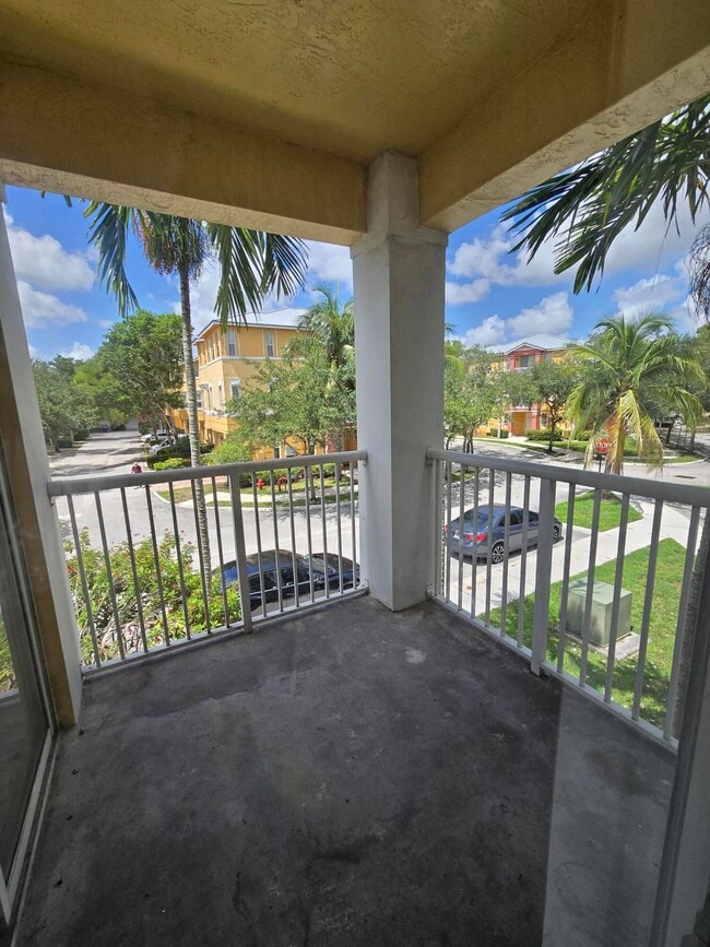 Building Photo - 1113 Shoma Dr