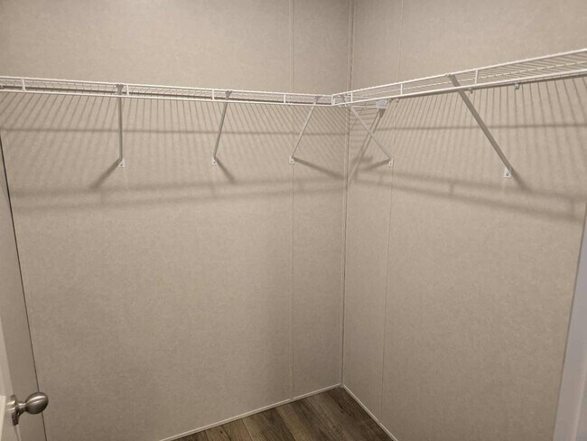 Building Photo - 613 Polk St