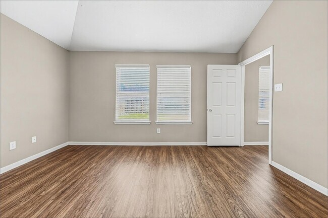 Building Photo - 19343 Grand Colony Ct