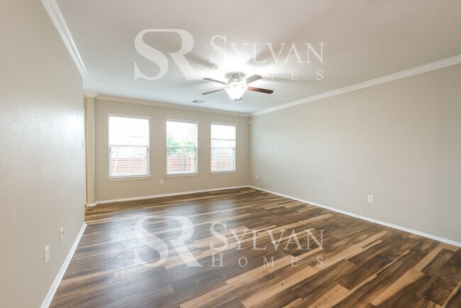 Foto del edificio - Coming HOME never felt so good!