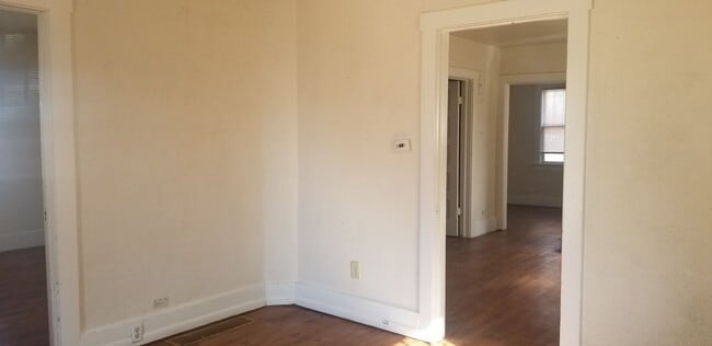 Building Photo - Short Term Rental - 1920's Farmhouse in Lakewood - Month to Month up to 6 Months Only