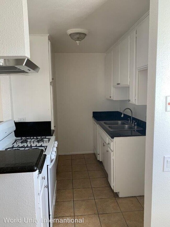 Foto del edificio - 11833 Gilmore St