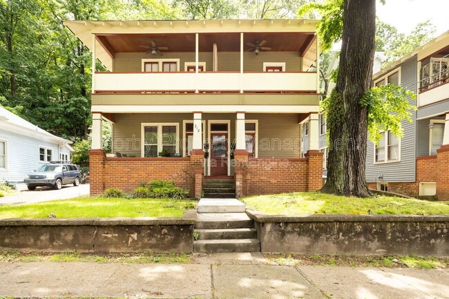 Building Photo - 318 Tremont St