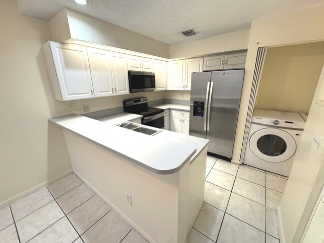 Photo - 1903 Players Pl Townhome