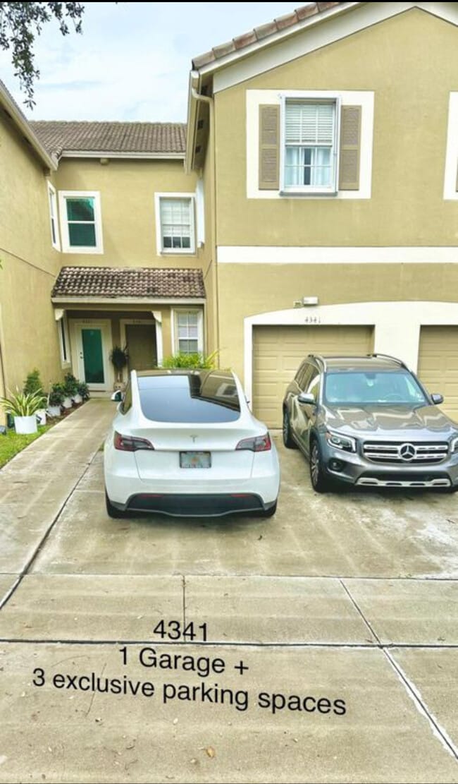 Photo - 4341 SW 131st Ln Townhome