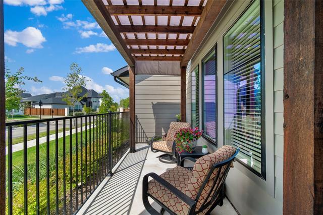 Foto del edificio - 1421 Rose Willow Wy