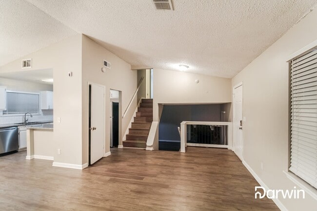Building Photo - 1095 Forest East Dr, Stone Mountain, GA 30088