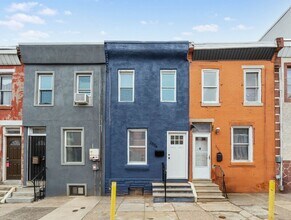 Building Photo - 2534 N Water St