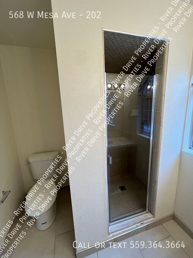 Foto del edificio - Updated Two Bedroom Apartment in Clovis!