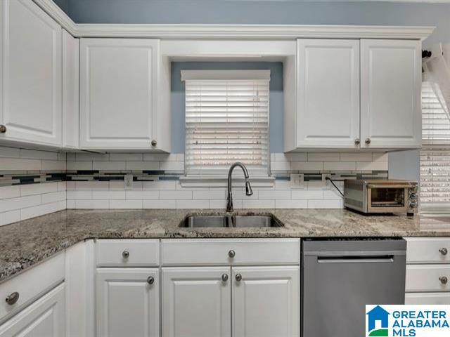 Foto del edificio - 3025 English Oaks Cir