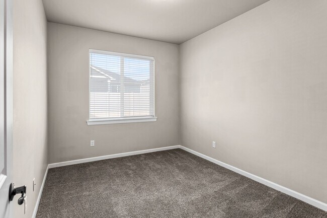 Foto del edificio - 500 N 75th Ave