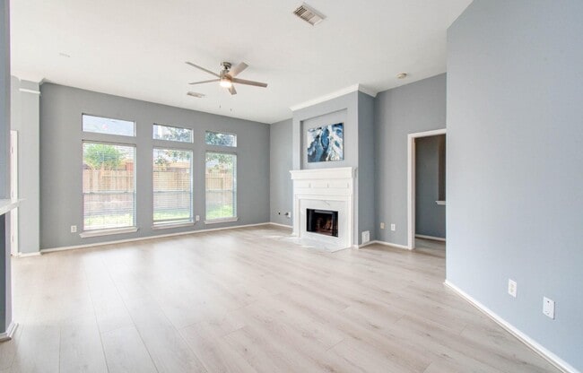 Building Photo - 6139 Rachels Ct