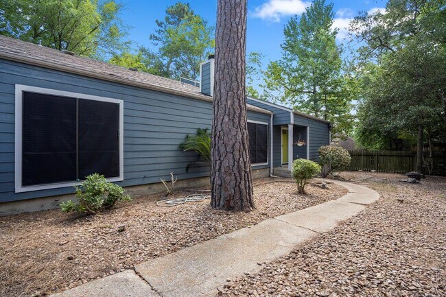 Foto del edificio - 3514 Woodland Ln