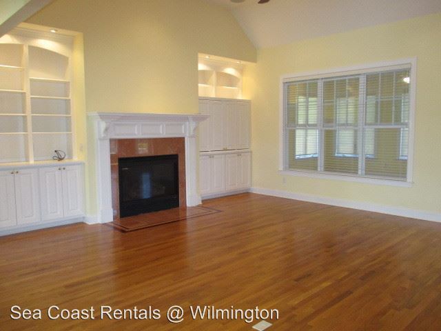 Building Photo - 4 br, 3.5 bath House - 3110 Redfield Drive