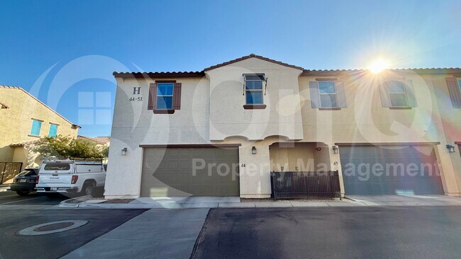 Building Photo - 3855 S McQueen Rd
