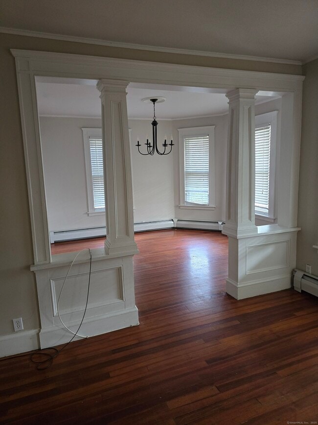Building Photo - 164 Pythian Ave