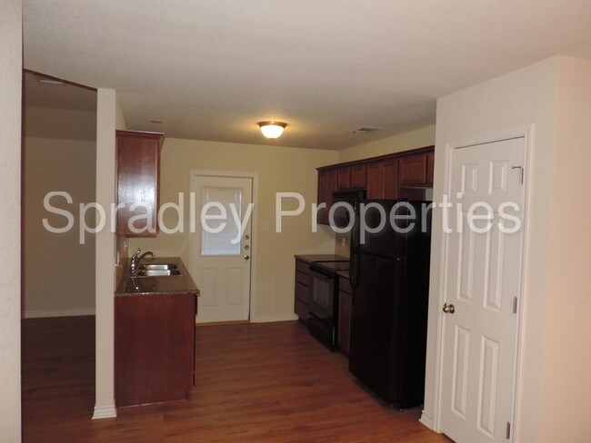 Foto del edificio - 204B Andy Ln