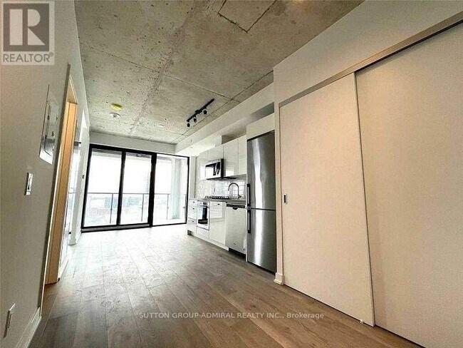 Building Photo - 55 Ontario St