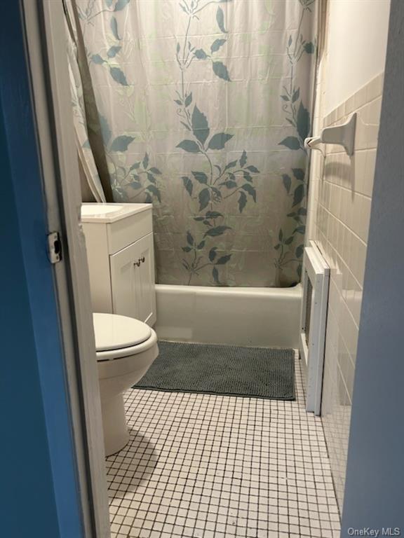 Building Photo - 856 Calhoun Ave