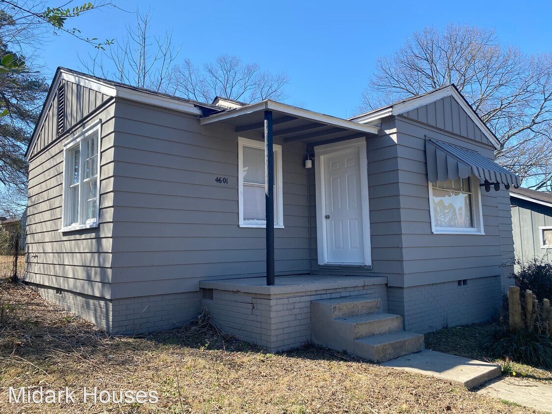 Foto principal - 3 br, 1 bath House - 4601 W 16th Street