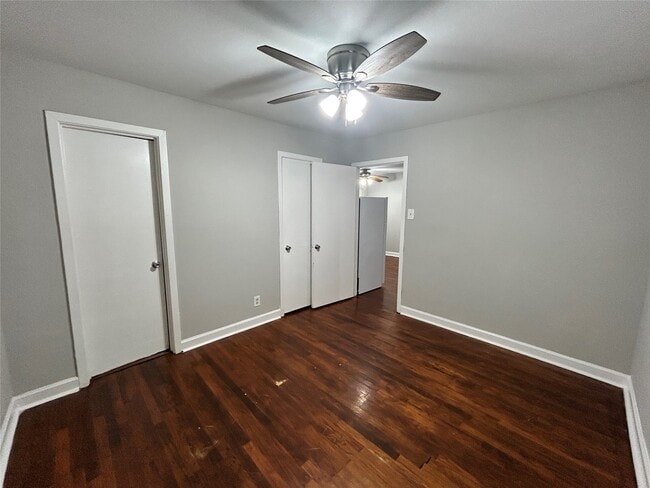 Foto del edificio - 4207 Mt Vernon St