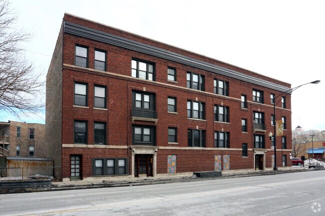 Building Photo - Ridge-Magnolia