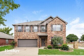 Building Photo - 10700 Lipan Trail