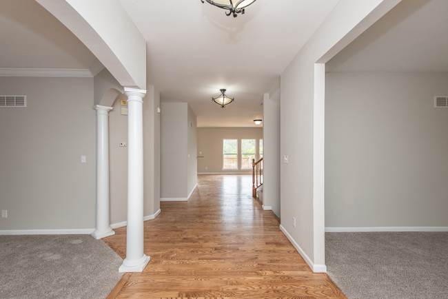 Building Photo - 407 Forby Estates Dr