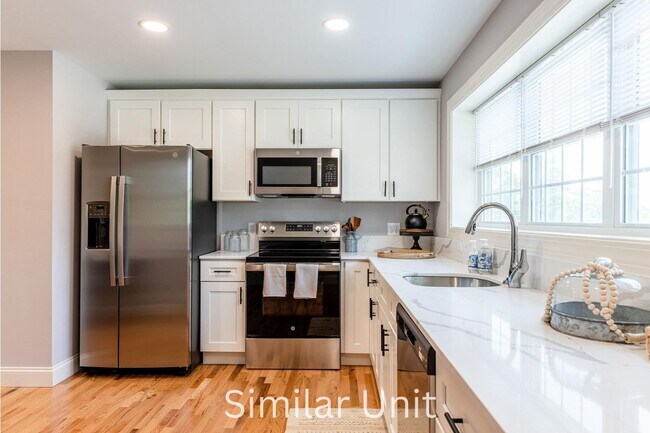 Foto del edificio - 123 Alexandra Dr