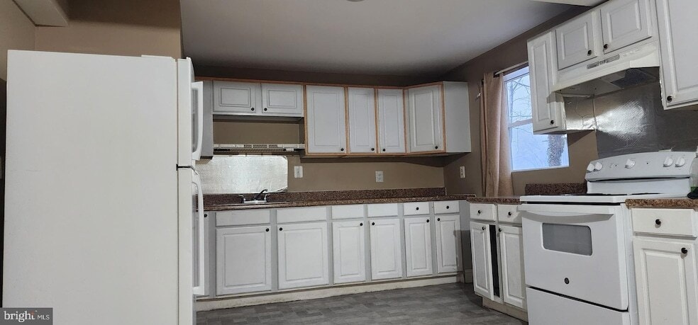 Foto del edificio - 14820 Darbydale Ave