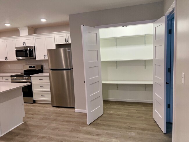 Foto del edificio - 1013 Two Rivers St