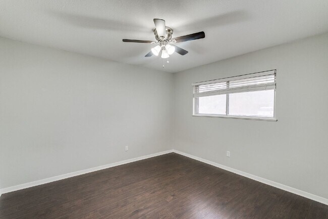Foto del edificio - Great family home in well-established neig...