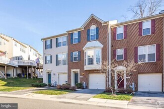 Building Photo - 2303 Forest Ridge Terrace