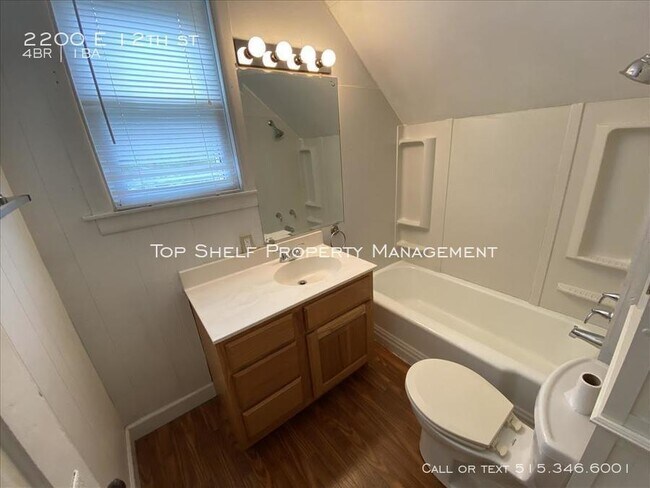 Foto del edificio - 4 bed 1 bath house, garage and shed