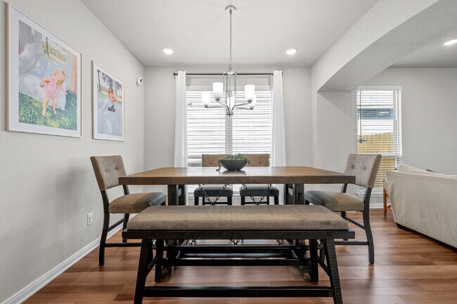 Foto del edificio - Beautifully Maintained 4-Bedroom Home in Waco with Thoughtful Layout