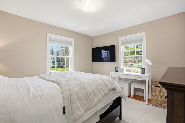 Foto del edificio - 1102 Arborview Blvd