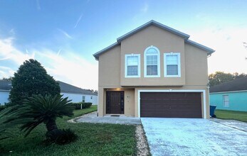 Building Photo - 47 Reeding Ridge Dr W