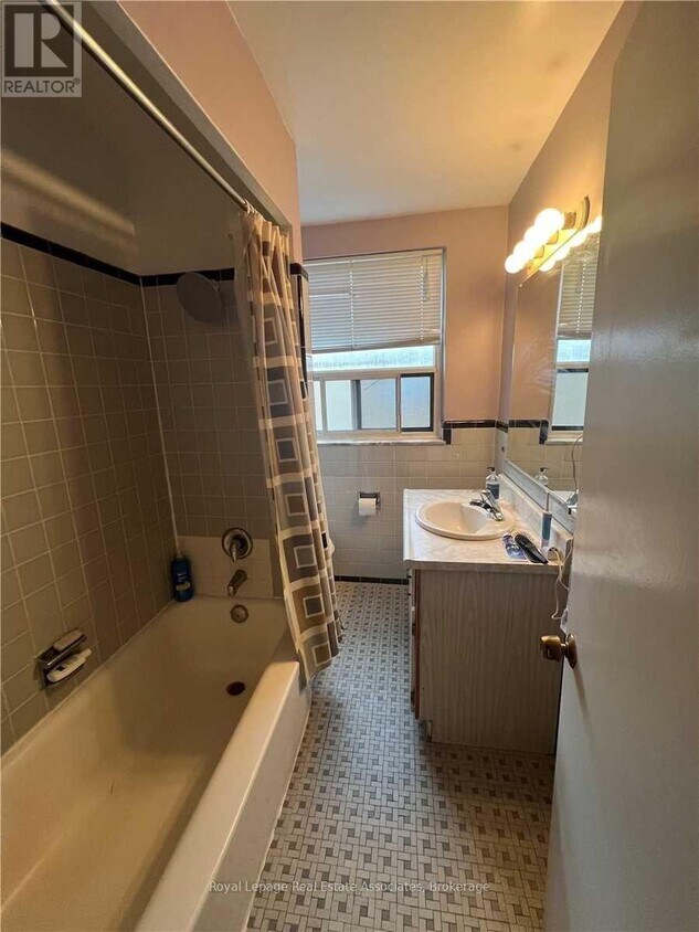 Photo du bâtiment - 3 Meadowbrook Rd