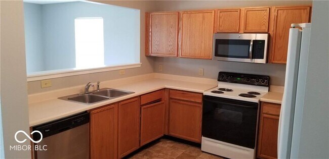 Building Photo - 14425 Black Farm Dr